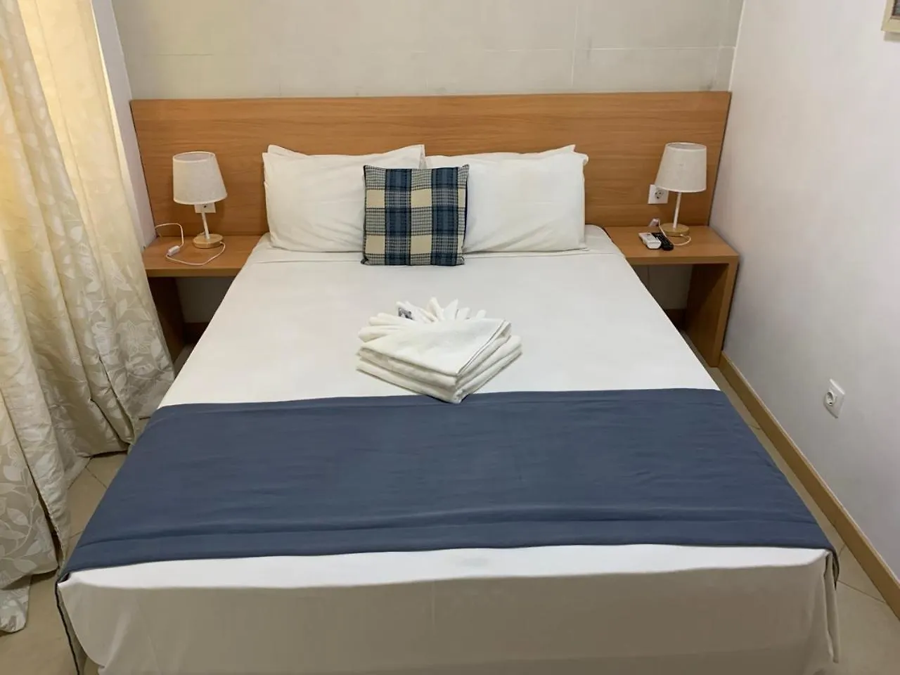 Deluxe Aparthotel Praia